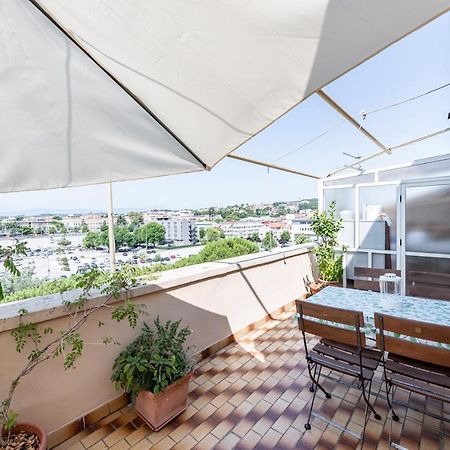 Central Station Terrace Apartment Near The Sea Pescara Zewnętrze zdjęcie